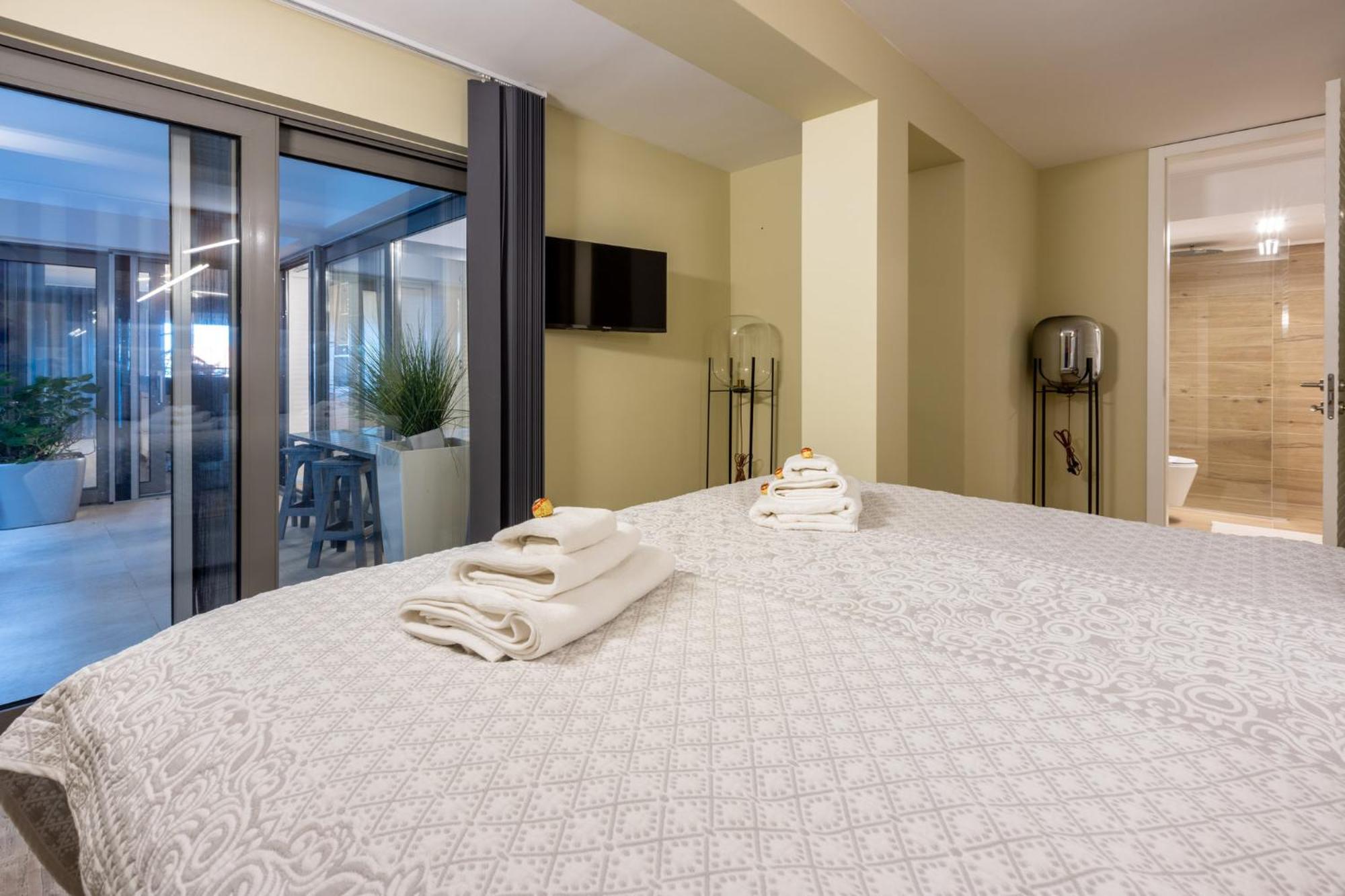 Panoramica Apartment With Whirlpool Crikvenica Kültér fotó